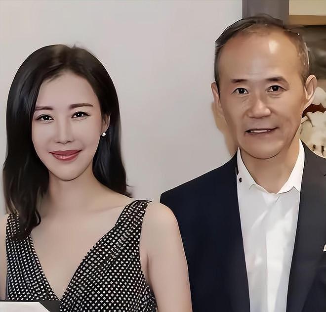 王石田朴珺婚变风波升级，女方整容前旧照被扒，曾为王石跪式服务（组图） - 8