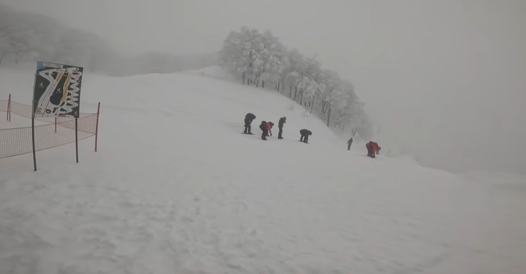 6名中国游客在日本滑野雪误入“死亡谷”，零下18度靠发小红书救命，折腾20小时终于…（组图） - 5