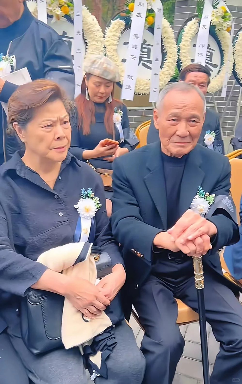 梁小龙深圳追悼会，陈光标爆料好友真正死因：他是被人折腾走的（组图） - 2