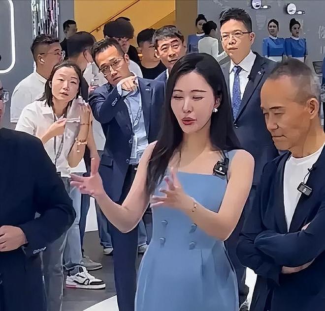 王石田朴珺婚变风波升级，女方整容前旧照被扒，曾为王石跪式服务（组图） - 34