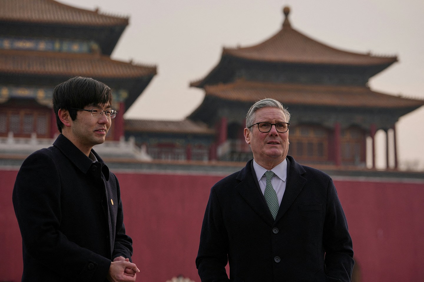 紫禁城前受访，施纪贤谈晤习近平：在关税与免签证等问题取得进展（组图） - 1