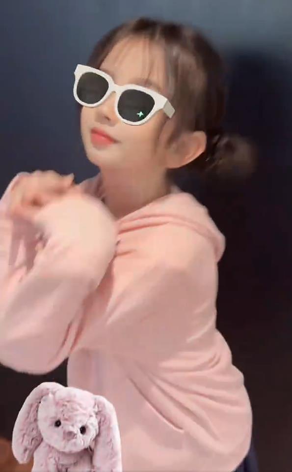 方媛晒女儿跳女团舞，此前郭富城曾自曝女儿迷上韩国女团（组图） - 5