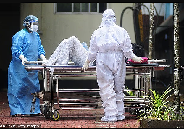 美国拉响警报！CDC紧急监控尼帕病毒，对印度发布二级旅行警告（组图） - 2