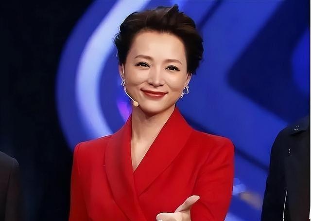 央视春晚第二次联排明星曝光后，网友坐不住了，喊话董卿上热搜（组图） - 10
