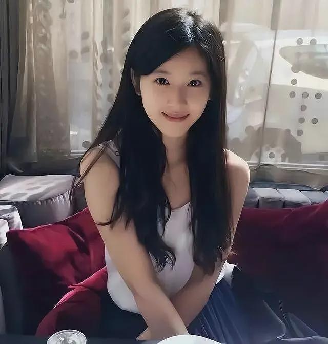 “睡下属”，深扒刘强东的多个女人和六个孩子，章泽天地位如何？（组图） - 4