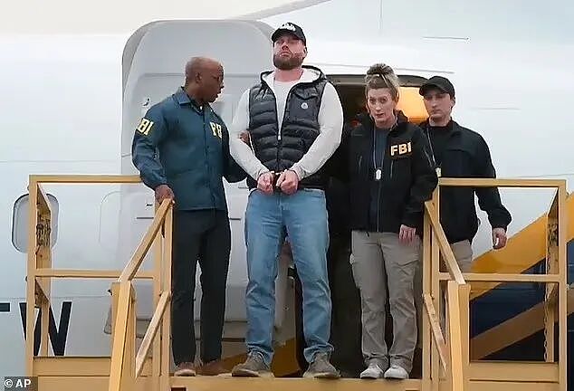 前奥运选手竟成国际毒枭?FBI悬赏1亿全球追捕,没想到他自首了...(组图) - 15