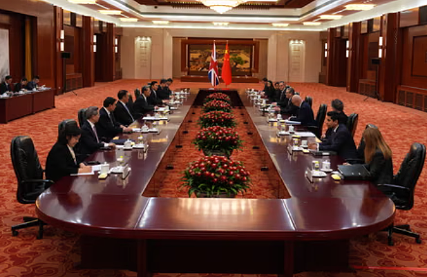 笑死！英首相在中国玩爽了！吃菌子、逛故宫、各种合照，中国将对英国免签（视频/组图） - 8