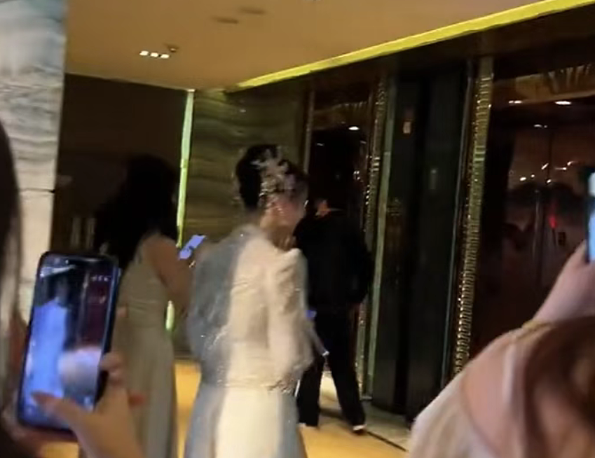高颜女生刚收百万彩礼订婚转头勾搭黑老外，露骨留言被扒被这反差恶心到了（组图） - 11