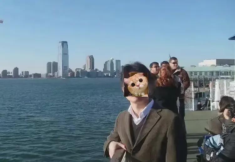 翟欣欣邻居曝猛料：她被带走时哭疯了，父母跟着落泪，称跟她无关（组图） - 5