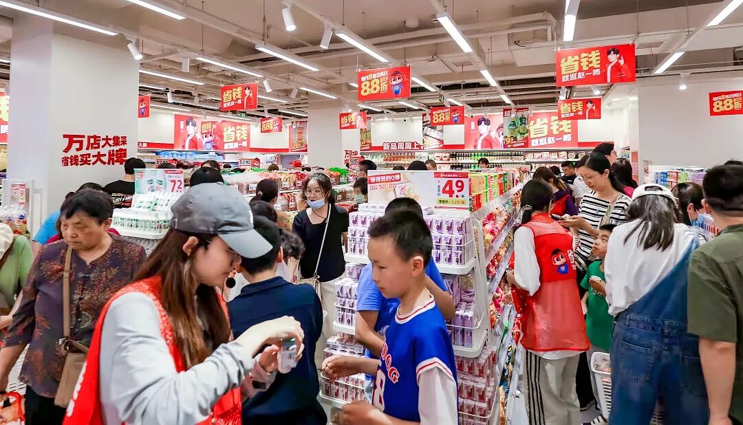 超越零食：从鸣鸣很忙看消费渠道的价值重估（组图） - 8