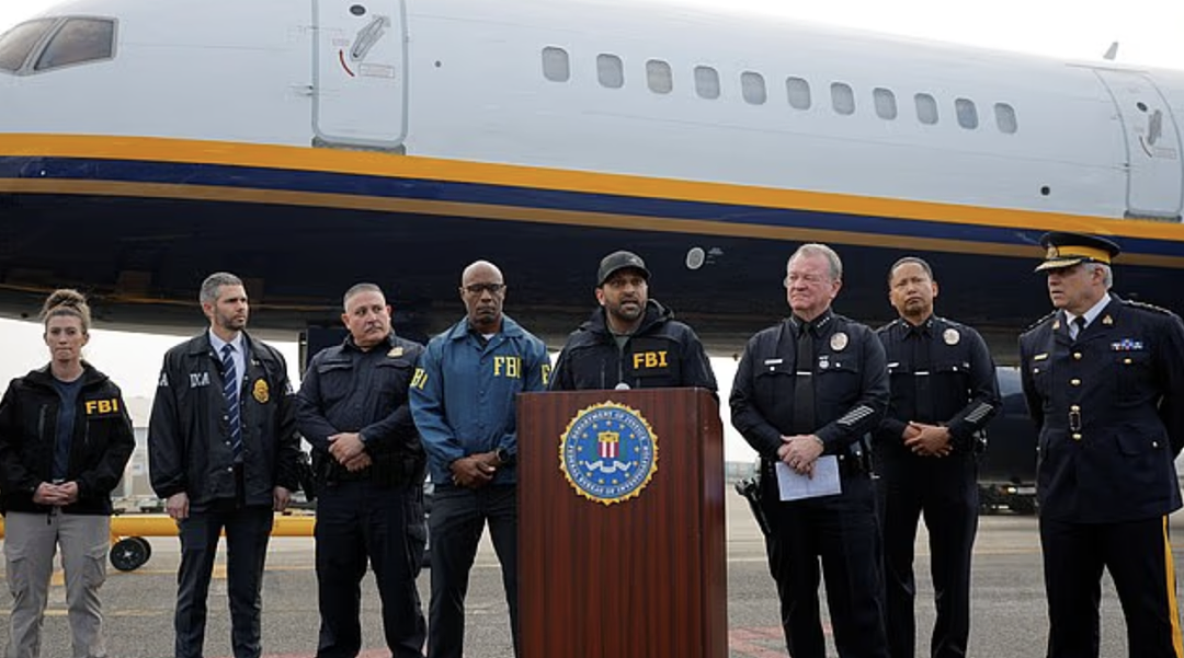 前奥运选手竟成国际毒枭?FBI悬赏1亿全球追捕,没想到他自首了...(组图) - 8