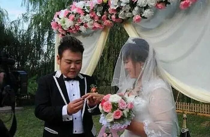 还记得“网络小胖”吗？销声匿迹20年后，现状太让人感慨了…（组图） - 15