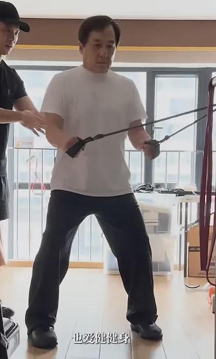71岁成龙自曝患ADHD,求问“怎样才能集中精力”;罗永浩也备受此病困扰:服药10多年(组图) - 2
