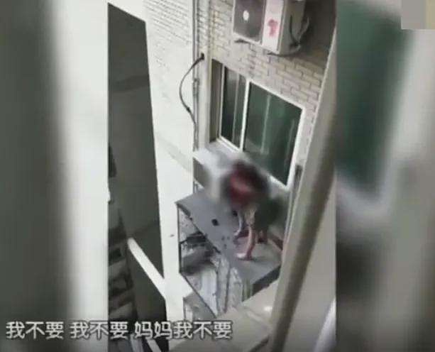 视频拍下重庆3岁孩子被妈妈从22楼扔下!惨剧背后原因让人愤怒…(组图) - 18