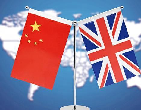 斯塔默在上海接受采访：我会用筷子，而且经验丰富（组图） - 2