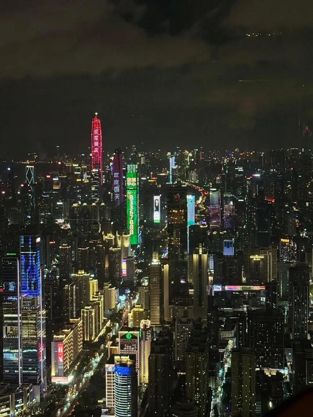 我替豪门撑场面：坐一晚，赚6万（组图） - 11