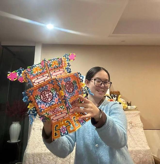 年轻人开始沉浸“拼豆”:有店主3个月开7家店,有人拼出《清明上河图》(组图) - 4