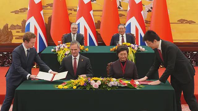 英国首相访华:英国与中国各取了什么所需?(组图) - 1