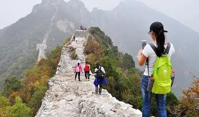 绝望：北大女博士倒挂长城2小时，目睹自己坠亡（组图） - 12