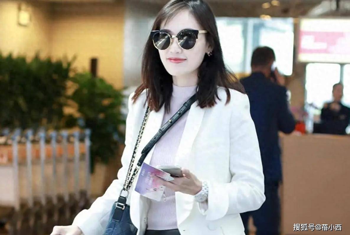 “马蓉”离开王宝强9年后更美了,穿短裤秀豆腐腿(组图) - 1