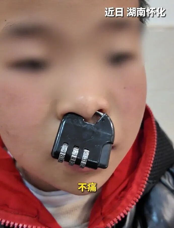 【爆笑】全网都在找这个穿错Prada鞋子的人！知道一双鞋要9000元时我沉默了，看到评论区后：笑疯了......（组图） - 13