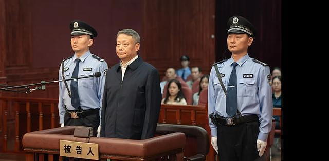 唐一军16年敛财1.37亿被判无期，曾通过妻子大搞权钱交易（组图） - 1