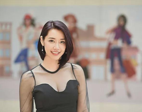 【美女】泰国辣妈“立体翘臀”一夜爆红，身材太犯规引众人舔屏：真羡慕她老公（组图） - 37