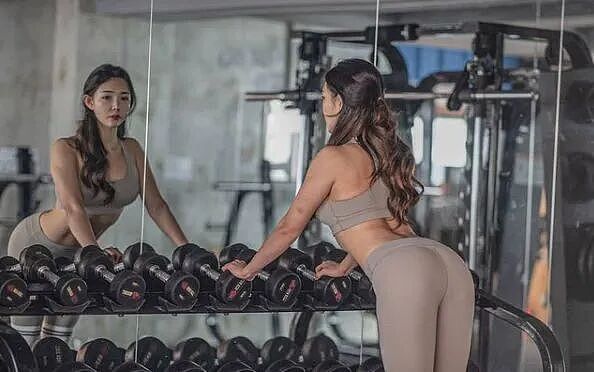【美女】亚洲性感女神,腿举250公斤,撸铁后的身材谁不爱(组图) - 25