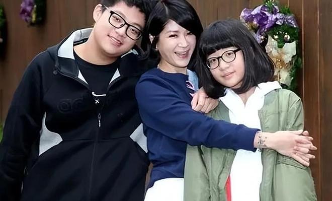 资深音乐人袁惟仁病逝！生前因脑溢血卧病在床8年，老狼发文悼念（组图） - 13
