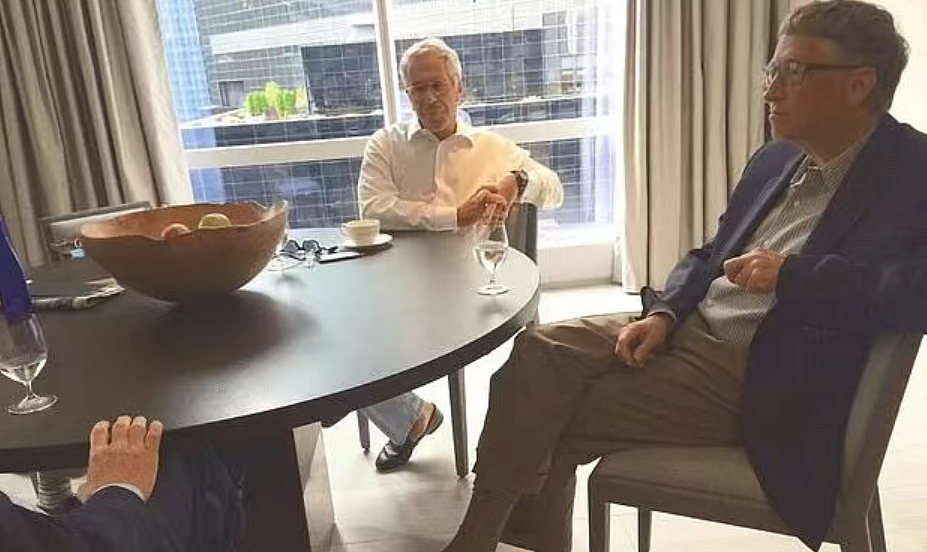 全球霸屏！比尔·盖茨与俄国妹子乱搞染上性病 ，向妻子隐瞒，还偷偷给妻子喂药（组图） - 2