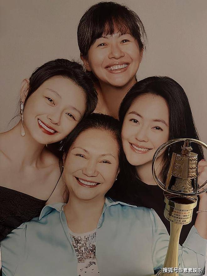 大S雕像揭幕仪式成员确定：小S家人，具俊晔，艺人闺蜜和亲友出席（组图） - 3