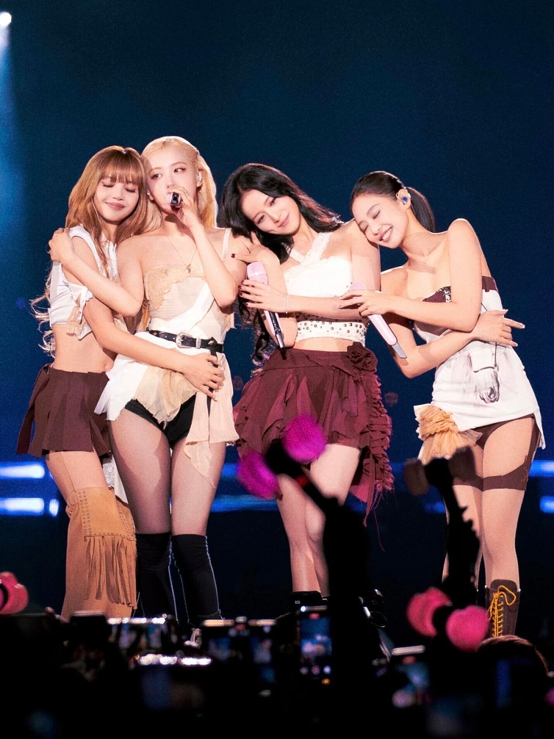 BLACKPINK队内霸凌?Rosé正面驳斥:我们是彼此的家人(组图) - 5