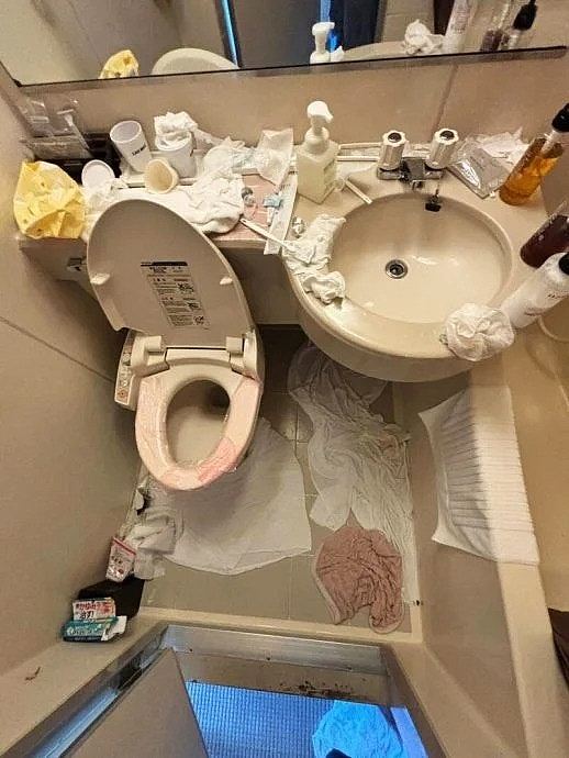 北海道民宿变垃圾岗！厕所极恐怖，2中国女游客拒付清洁费遭公审（组图） - 4