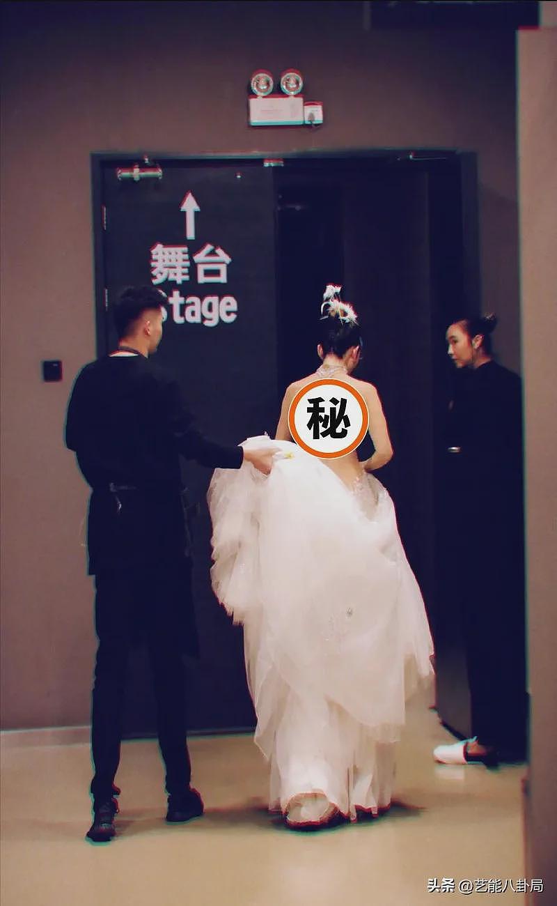 67岁杨丽萍自曝一天只吃一顿饭，从早到晚饿着跳舞（组图） - 8
