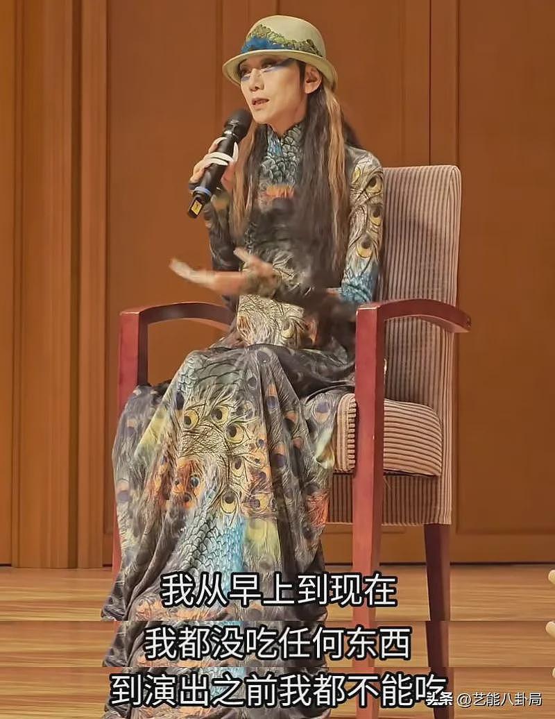 67岁杨丽萍自曝一天只吃一顿饭，从早到晚饿着跳舞（组图） - 2