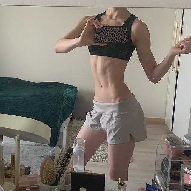 【美女】这是谁女朋友？有人来认领吗？（组图） - 8