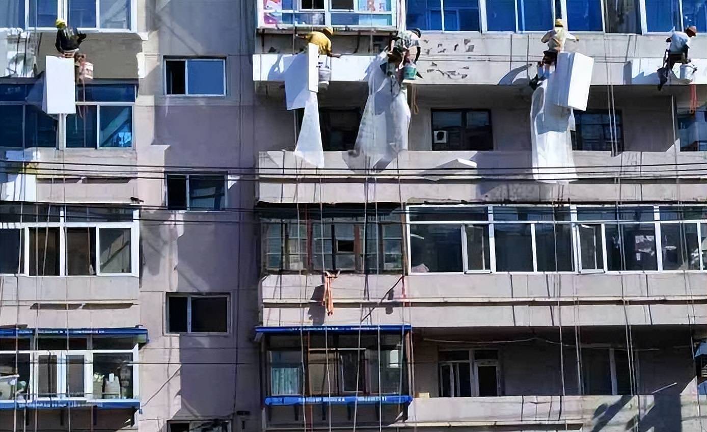楼市要变天?上海“国家队”正式下场收购二手房,老破小有救了(组图) - 5