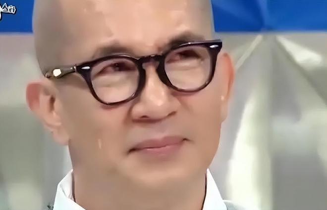 姜元来在大S墓碑前哭泣，具俊晔与朋友互相拥抱（组图） - 6