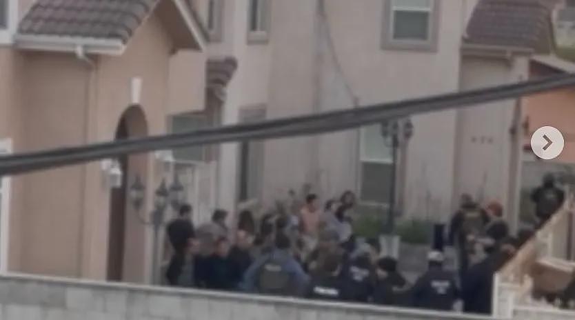 凌晨突袭!ICE出动数十人横扫华人家庭旅馆,多名华人被带走、去向不明(组图) - 2