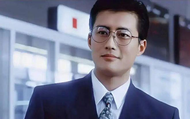 他一婚娶演员江珊，二婚娶小16岁富婆，如今61岁活成人生赢家（组图） - 1