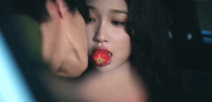肉体当卖点，观众当韭菜！中国电视剧靠擦边爆红，“肉戏”合集辣眼睛（组图） - 33