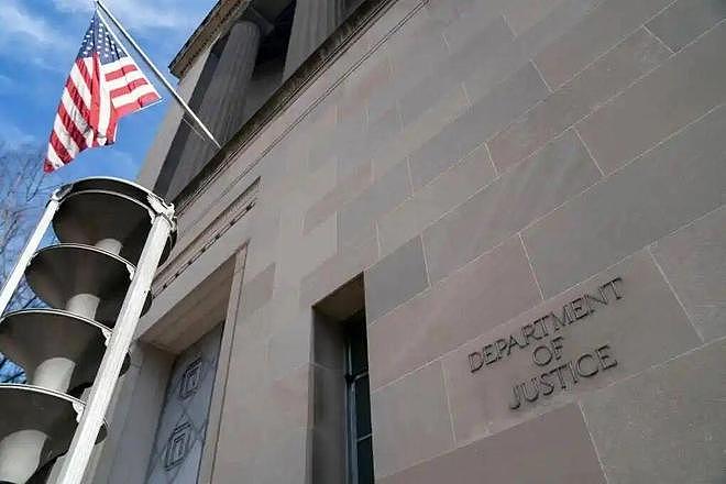 特朗普、马斯克、比尔盖茨争相否认，英国王之弟连夜搬家！爱泼斯坦档案持续发酵（组图） - 1