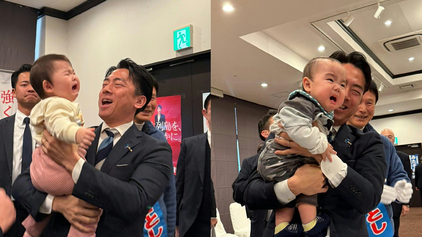 一抱娃就哭,人气“失灵”!小泉进次郎自嘲成“固定桥段”(组图) - 1