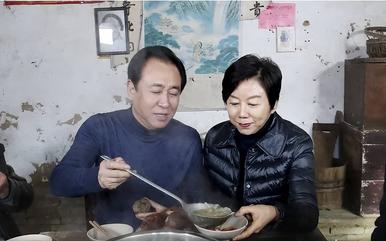 无力支付120万诉讼费，许家印拘留生活曝光（组图） - 2