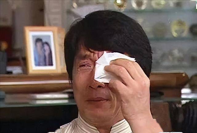 郭晶晶出事后，成龙、丁勇岱接连受到牵连，王志文真没说错（组图） - 9