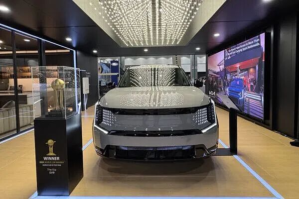 政府资助6000万推优惠贷款,助力普及电动车(组图) - 1