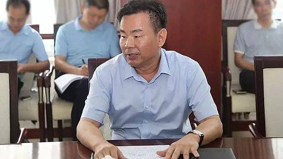 曾任“中国最大地级市”市长！海南省人大常委会原副主任肖杰被查（组图） - 1
