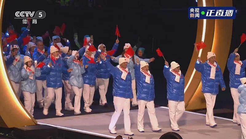 实拍米兰冬奥会开幕式，中国代表团亮相（组图） - 35