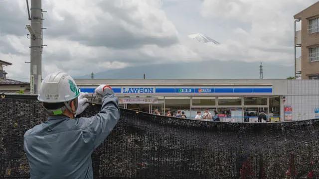日本富士山城为何取消樱花祭（组图） - 3