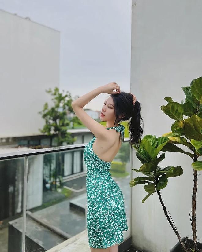 【美女】美女模特，身材性感，曲线优美，肤白水嫩十分诱人，这谁顶得住啊（组图） - 15